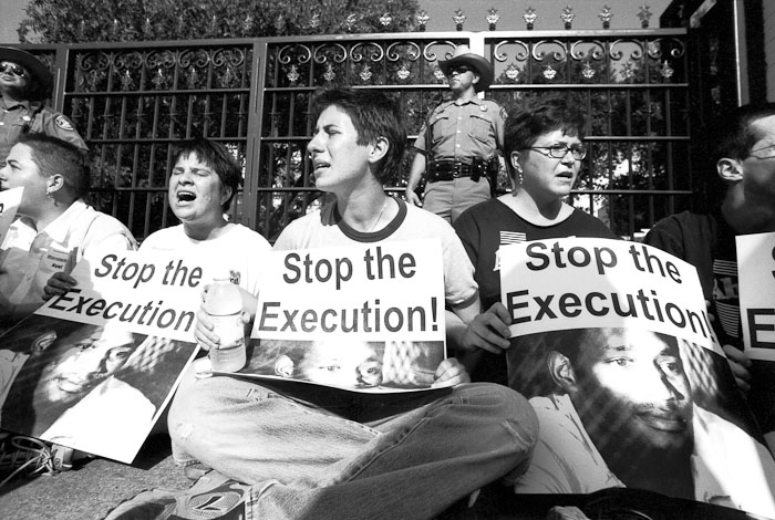 stop the execution death penalty protesters