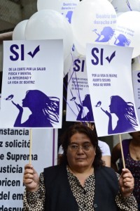 Members of Amnesty International protest in front of the El Salvador embassy in Mexico City, on May 29, 2013 (Photo Credit: Ronaldo Schemidt/AFP/Getty Images).
