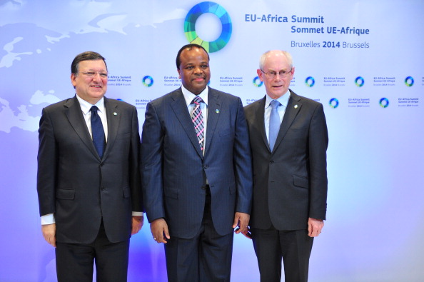 Swaziland King Mswati III poses with European Commission President Jose Manuel Barroso and EU Council president Herman Van Rompuy prior to the 4th EU-Africa summit in April. (Photo credit: Georges Gobet/AFP/Getty Images)